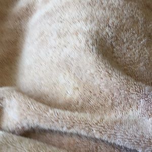 Meet your Posher, Karis